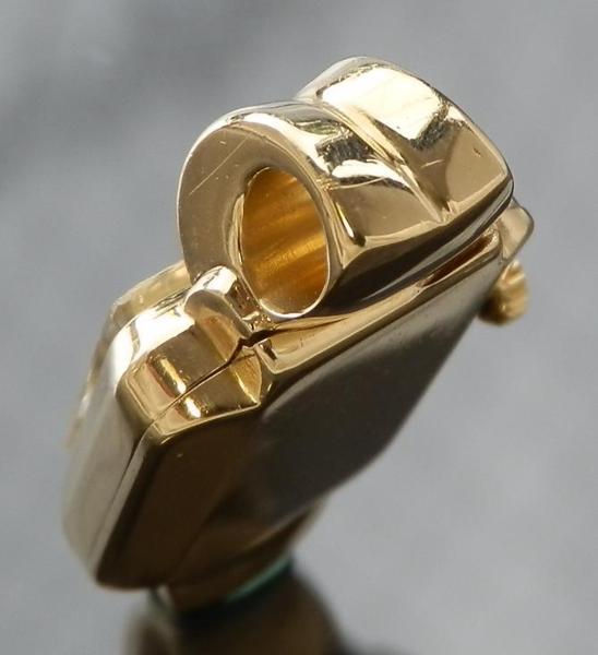 Rolex Fancy Double sepped Lug in 18k solid gold…. ★ファンシー ダブルステップドラグ★18金無垢  Code ban Ladies watch Ref.4405/Cal.200のサムネイル