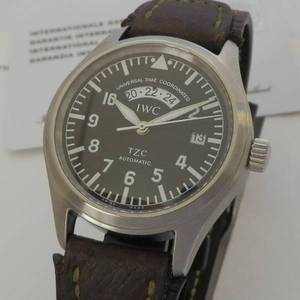 付属完備Ref.3251001★IWC★スピットファイアーUTC (UNIVESAL TIME COORDINATED)☆Cal.37526 ステンレススチール