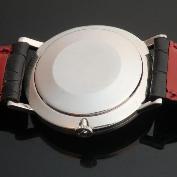 R O L E X Stainless Slteel Round “PRECISION” The Insistence