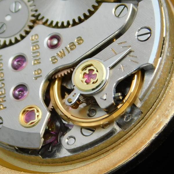 稼働☆18金☆美品】Per-aa 三菱マテリアル 18K BEZEL 腕時計