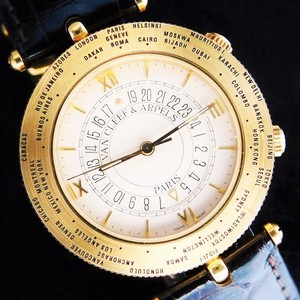 ★★★ Van Cleef & Arpels ★★★ The World Time Alarm “TRAVELER” In 18K Solid Gold☆ワールドタイム アラーム “ヴァン クリーフ&アーペル” 18金無垢 Cal.911