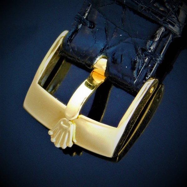 R O L E X Oyster Perpetual Collection “SMOOTH BEZEL” 14k