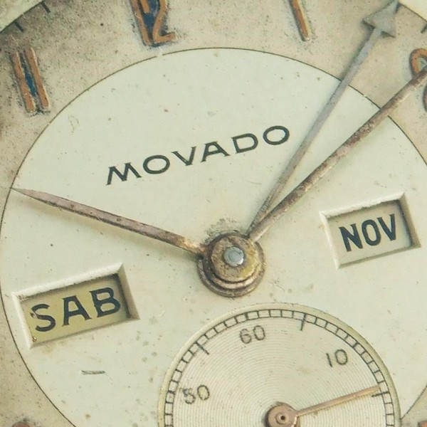MOVADO Triple Calendar “CALENDERGRAPH” 14K Solid Gold Case