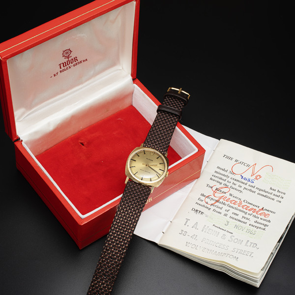 激希少極上美品9金無垢クッション1965年ヘンズジュエリーにて