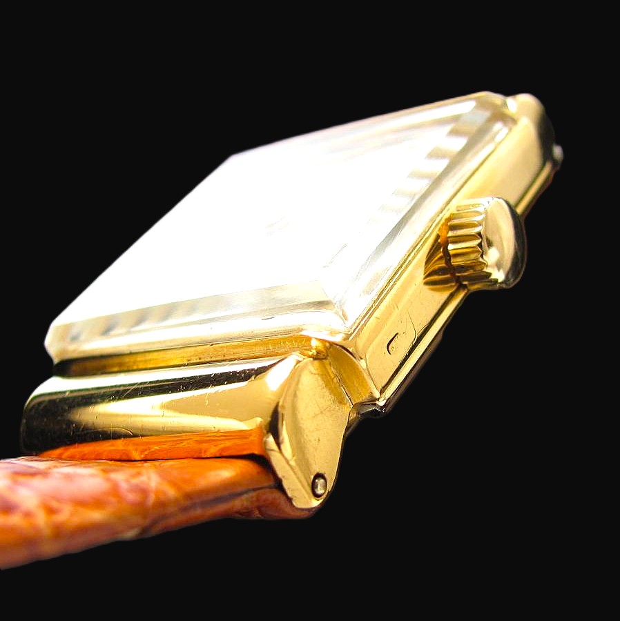 PATEK PHILIPPE HOODED RECTANGULAR 18K SOLID GOLD Ref.1438 Cal.9-90 18金無垢シャンパンゴールド フーデッド パテック フィリップのサムネイル