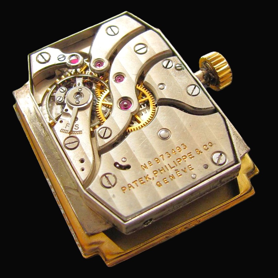 PATEK PHILIPPE HOODED RECTANGULAR 18K SOLID GOLD Ref.1438 Cal.9-90 18金無垢シャンパンゴールド フーデッド パテック フィリップのサムネイル