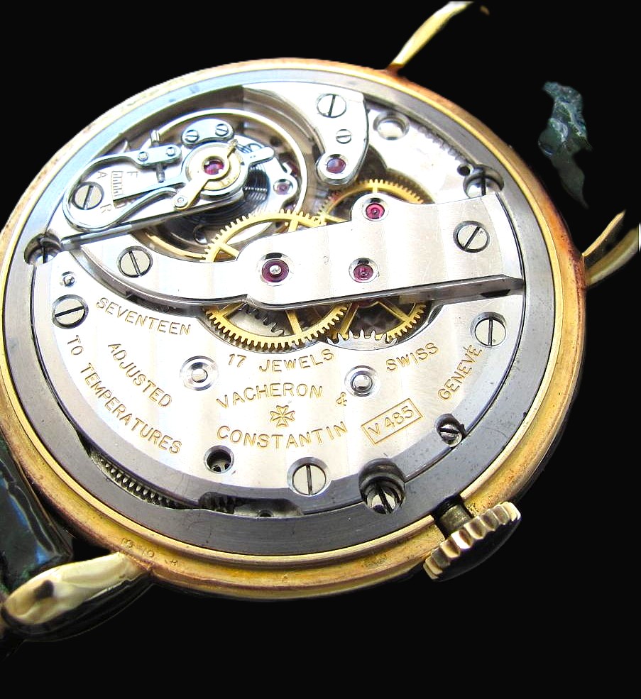 Vacheron Constantin Triple Calandar 18k Solid gold Tea Drop Lug Cal.485 / ヴァシュロンコンスタンタン トリプルカレンダー 18金無垢ティアドロップラグのサムネイル