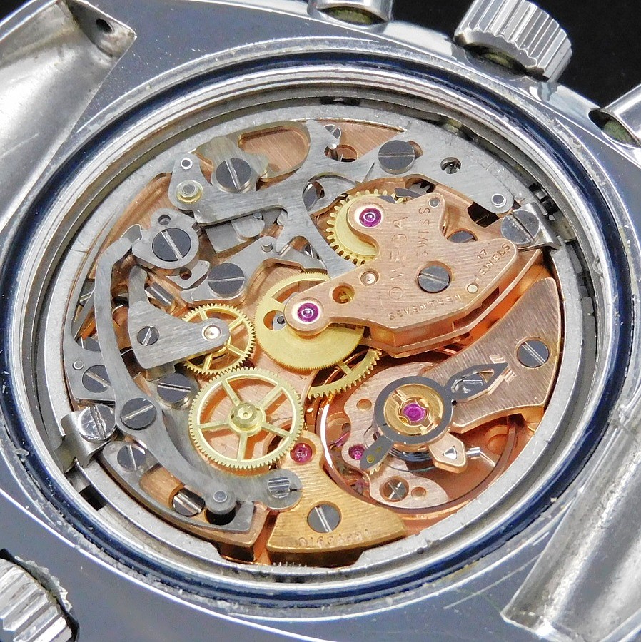 1969年モデル☆ボルケーノSSモノコックケース★オメガ フライトマスター 1’stモデル Ref.145.013☆名機Cal.910 GMTクロノグラフ 回転ベゼルのサムネイル