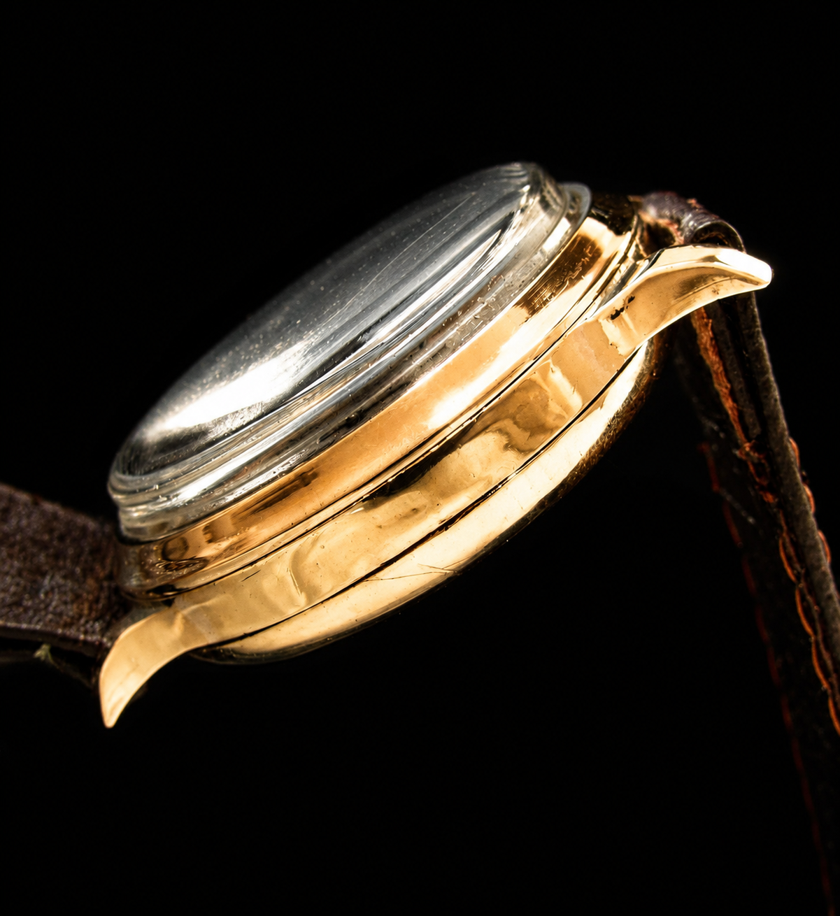 Longines 18K SolidD Gold Chronograph Exotic dial Caliber.GHT/ ロンジン ワンプッシュクロノ Cal.GHT 18金無垢シャンパンゴールド エキゾチック文字盤 のサムネイル