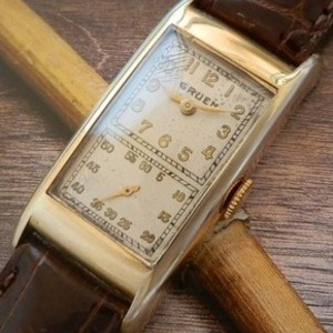 激希少伝説Cal.500★グリュエン ドクターウオッチ Ref.500.290★角型ロング