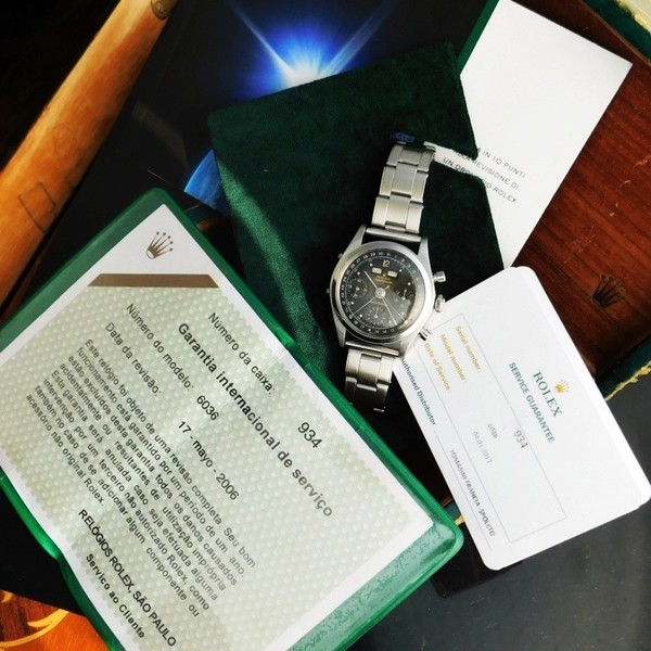 新品☆ロレックス(ROLEX)純正ボックス＜116500.114060.116610.116710.214270.216570、126600専用＞R-12☆送料込 R O L E X Black Gloss Dial w⁄Tropical \u2013 CHRONOGRAPH DATO-COMPAX