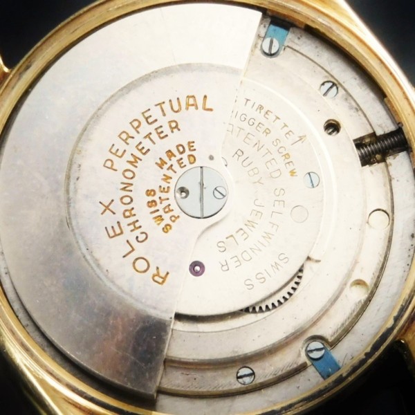 ROLEX  　１４K 金無垢         1950年代 幻1950年証明書箱付属☆14金無垢リーディッド彫金☆ロレックス セミ